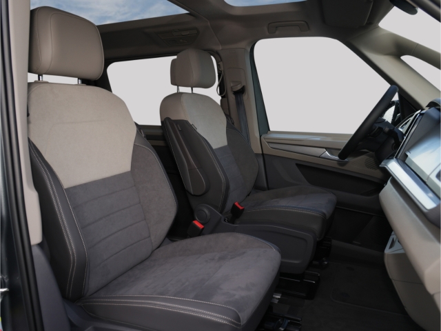 VW T7 Multivan Edition 2.0 TSI DSG lang *VOLL*