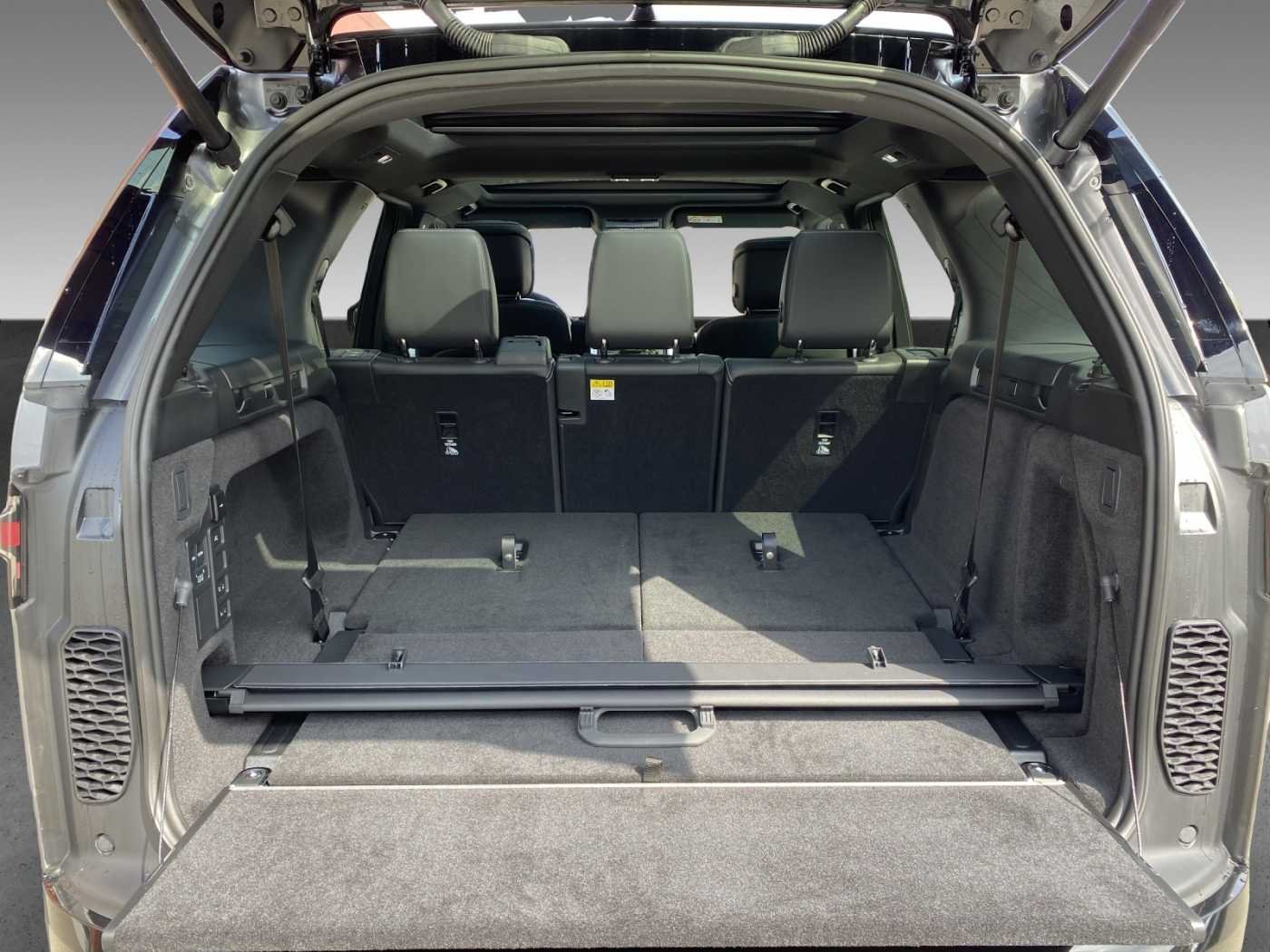 Land Rover Discovery D300 Dynamic HSE +SIEBEN SITZE +AHK PAKET