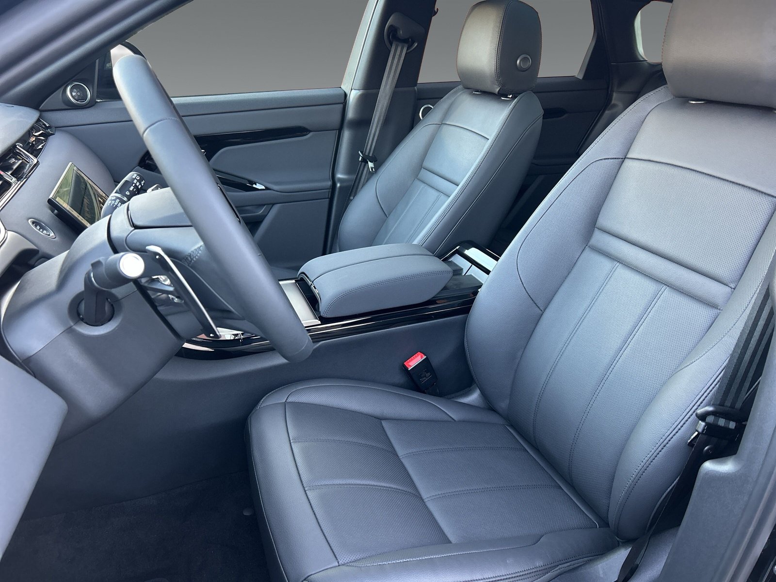 Land Rover Range Rover Evoque D165 Dynamic SE+Winterpaket +Panoramaschiebedach