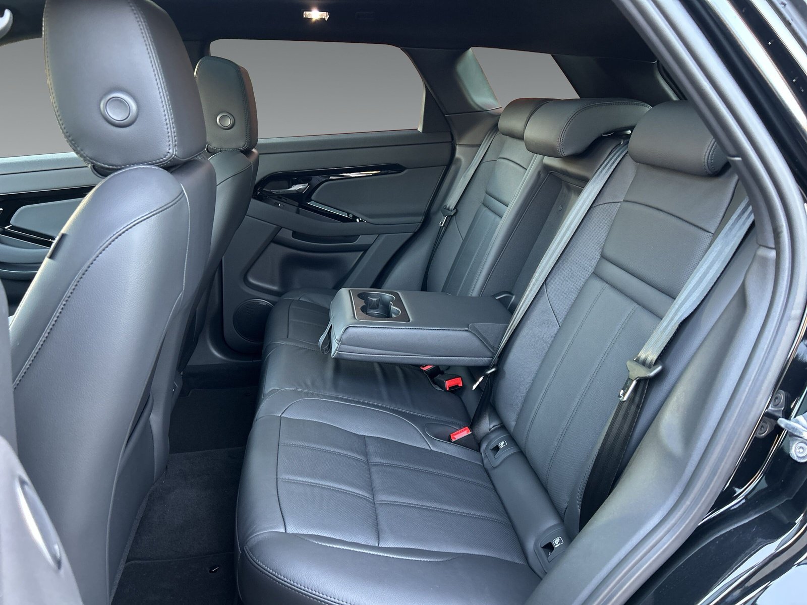 Land Rover Range Rover Evoque D165 Dynamic SE+Winterpaket +Panoramaschiebedach