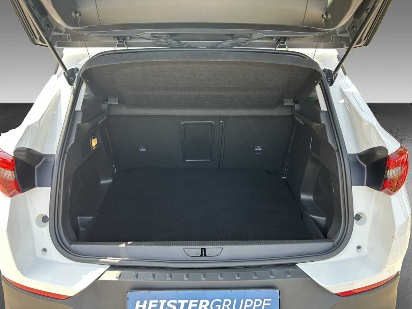 Opel Grandland 1.2 Business Edition +Klimaaut.+LED+DAB