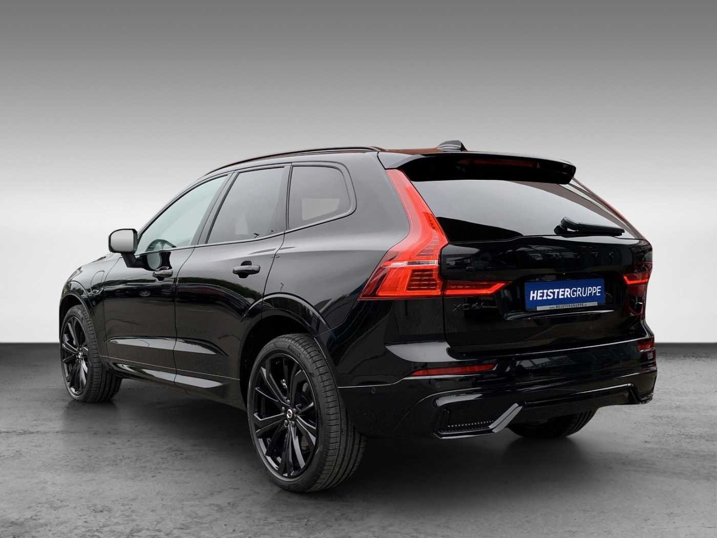 Volvo XC60 T6 Ultra Black Edition+360°+Luftfahrwerk+Winter-Paket