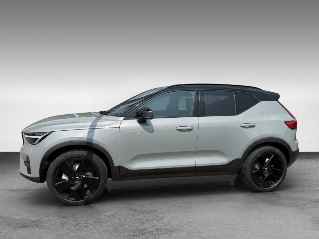 Volvo XC40 B3 Plus Black Edition+Pilot+7.500?-Vorteil