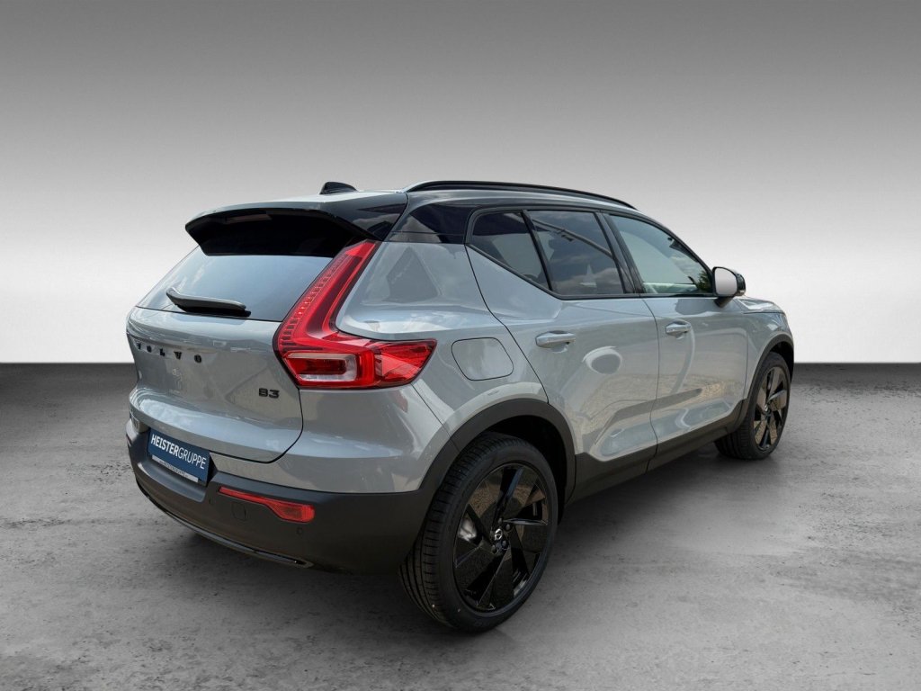 Volvo XC40 B3 Plus Black Edition+Pilot+7.500?-Vorteil