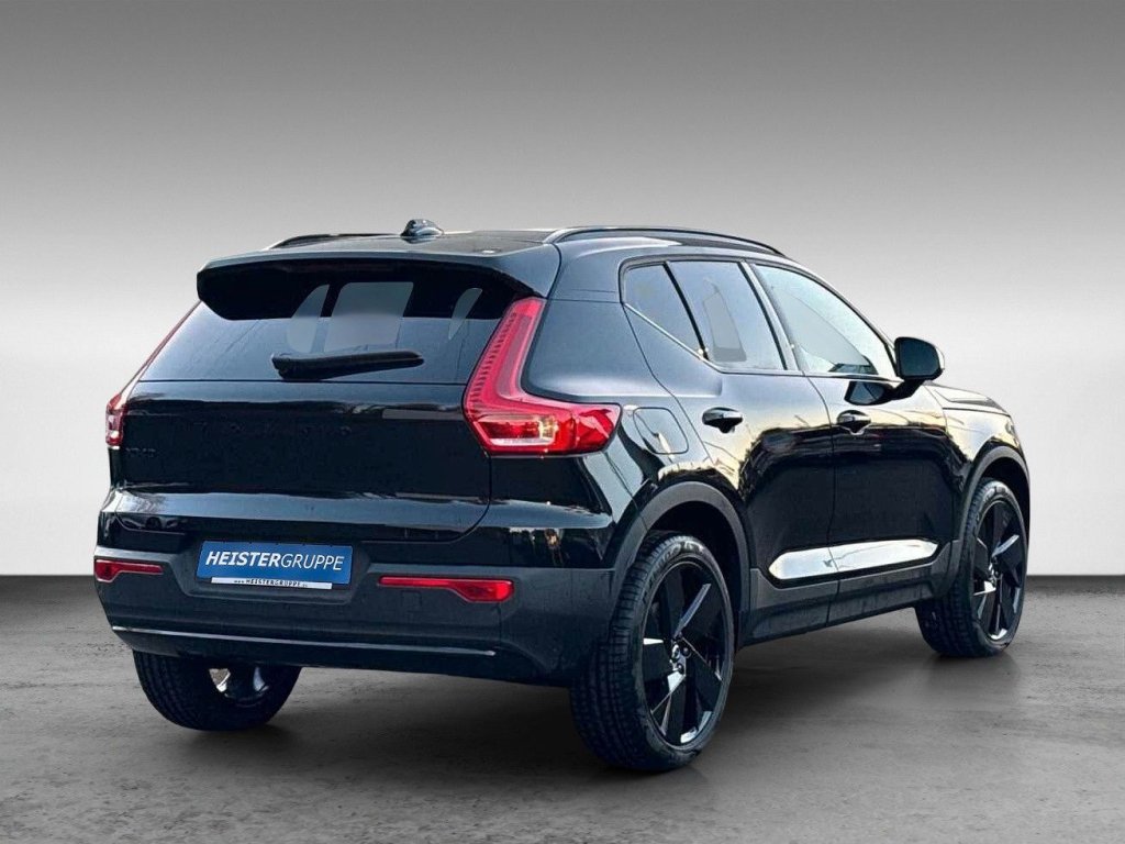 Volvo XC40 B4 Plus Black Edition+7.500€ Preisvorteil+FS-Heizung+ACC+HK+BLIS