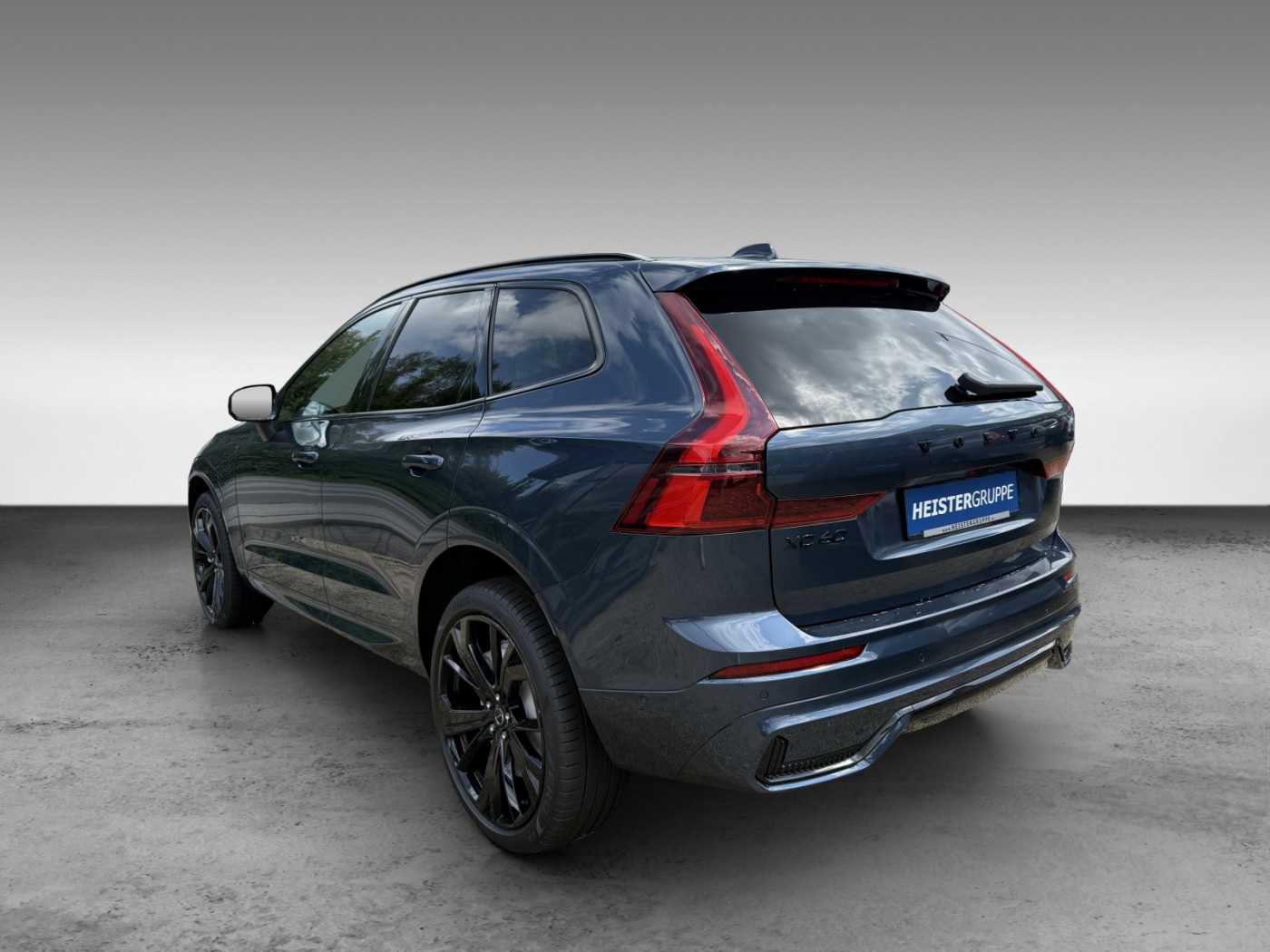 Volvo XC60 T8 Plus Black Edition+360°+AHK+Licht+Winterpaket