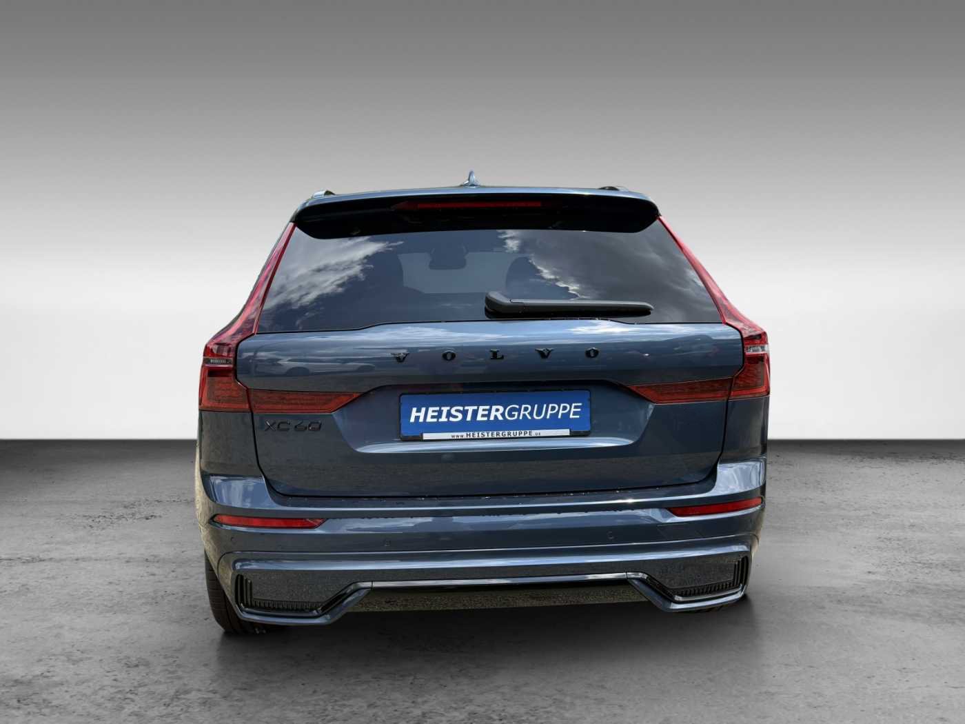 Volvo XC60 T8 Plus Black Edition+360°+AHK+Licht+Winterpaket