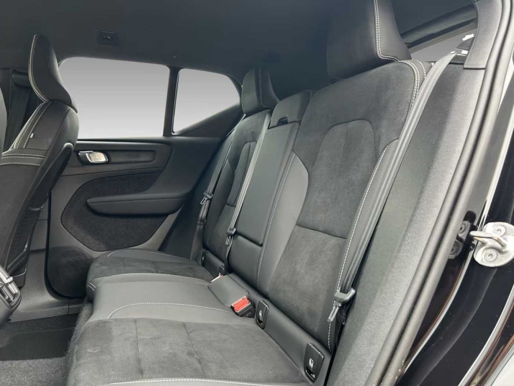 Volvo XC40 B4 Plus Dark+360°+BLIS+FS-Heizung