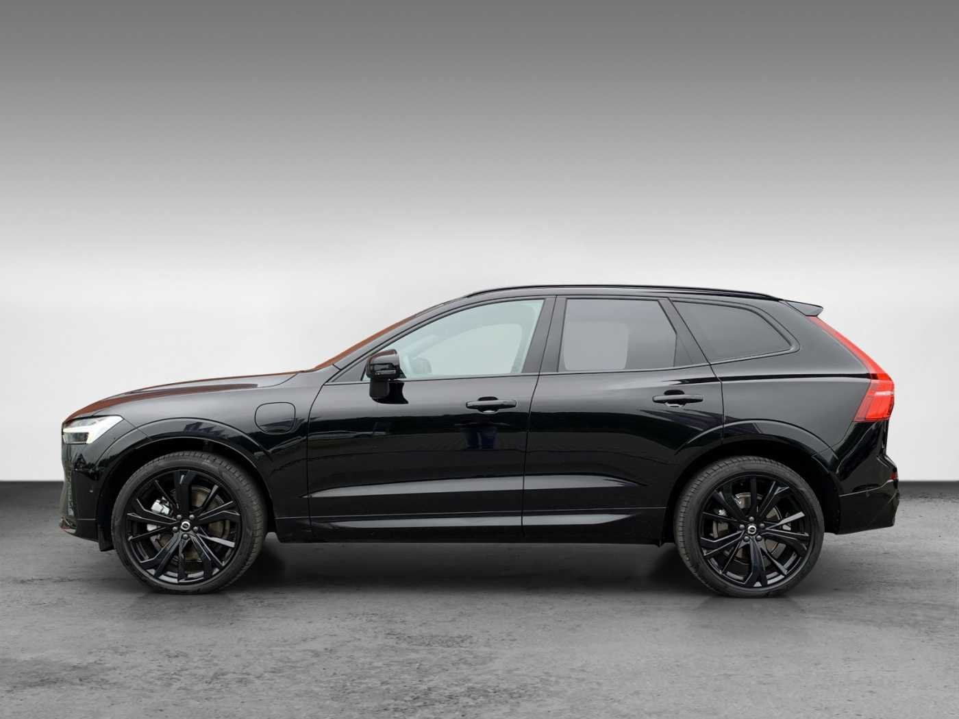 Volvo XC60 T8 Plus Black Edition+360°+AHK+Winter