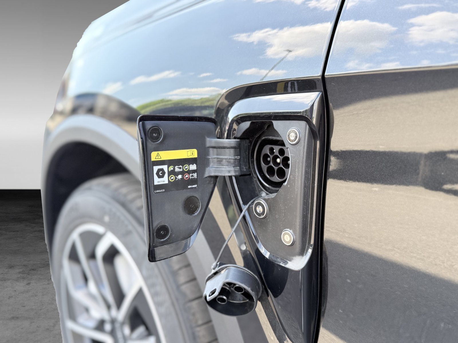 Lynk&Co 01 1.5TD Core+ACC+CarPlay+elekt. Heckklappe