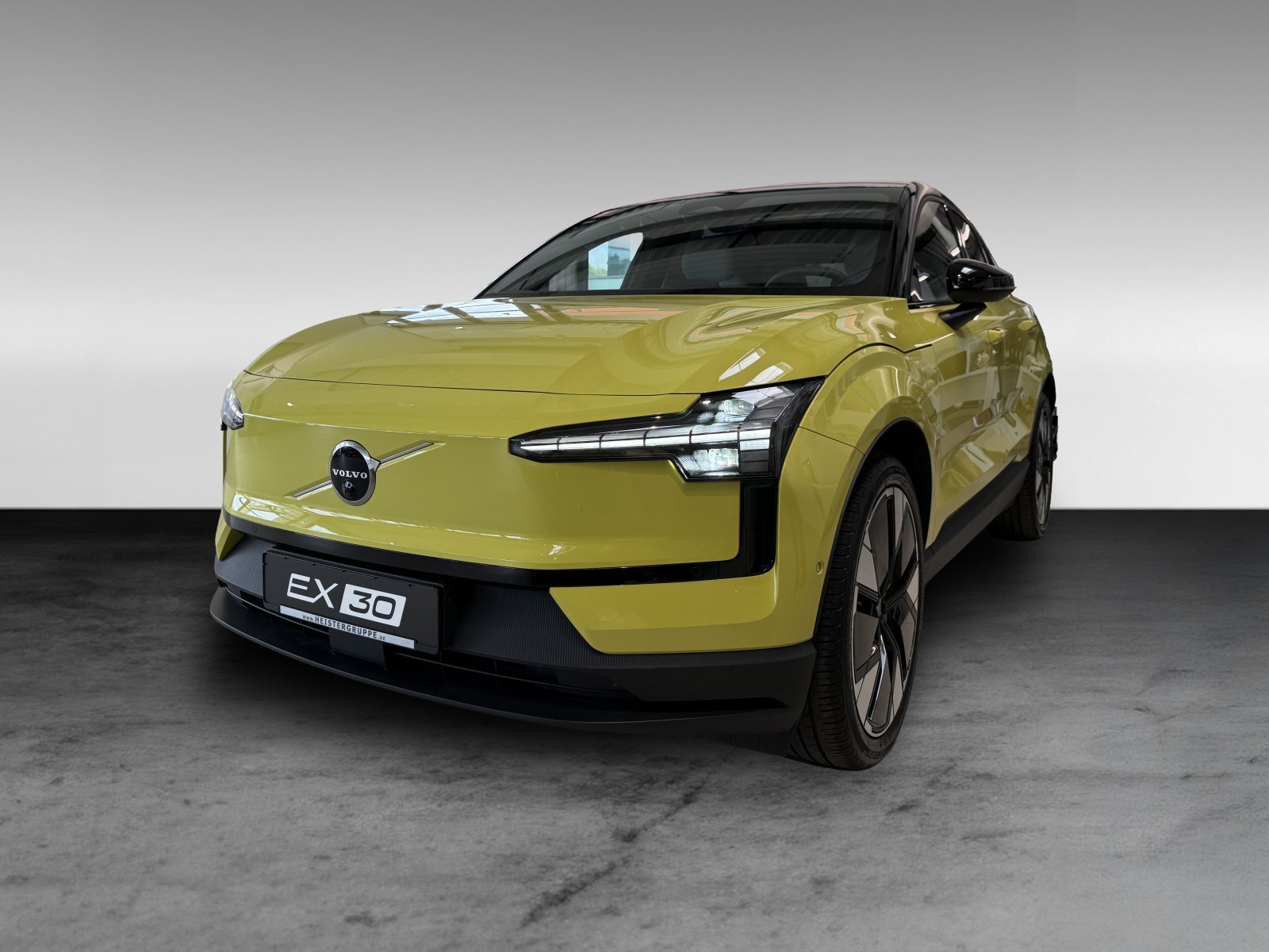 Volvo EX30 Twin Performance AWD Ultra+360°+HK+Winterpaket