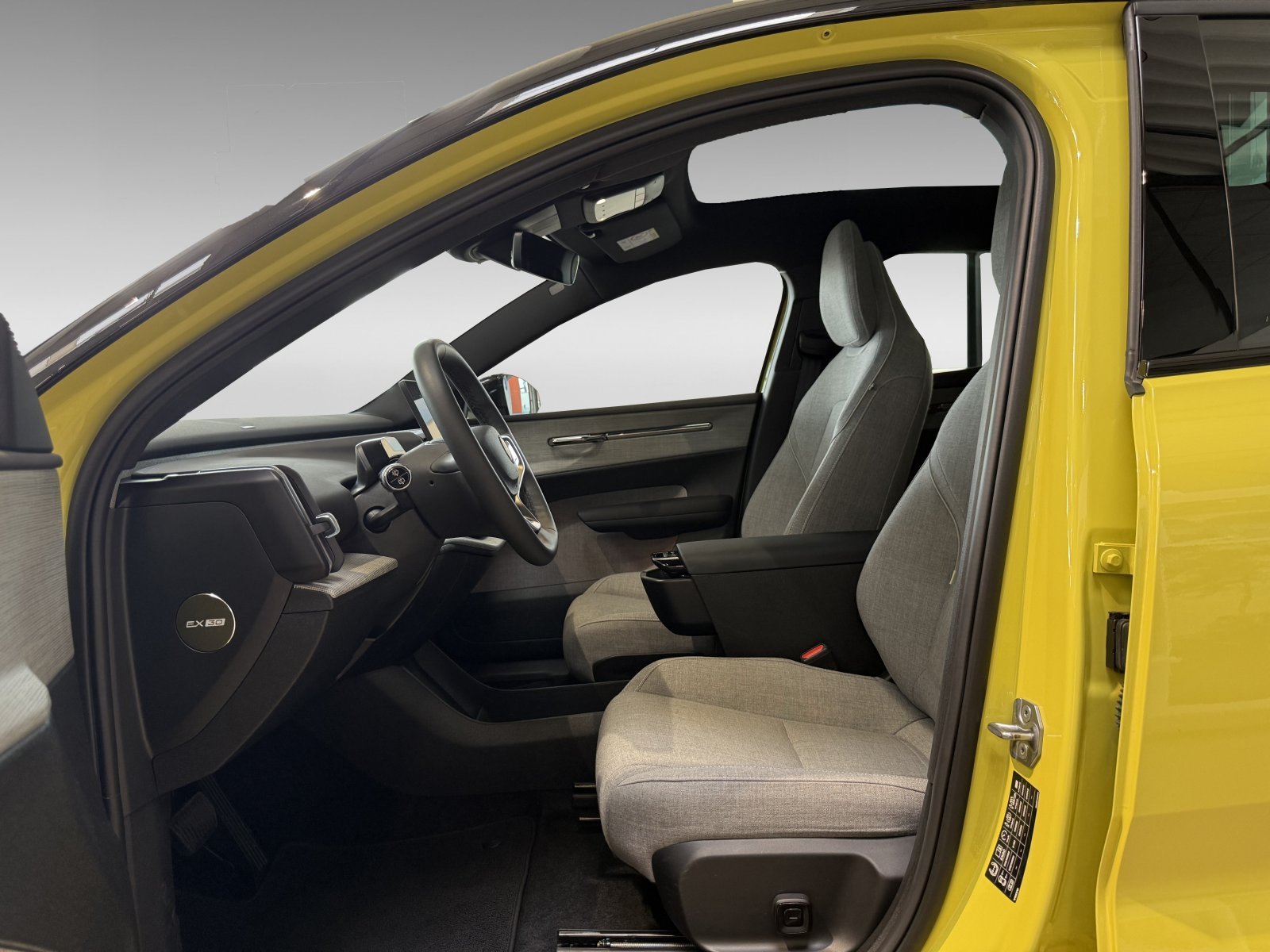 Volvo EX30 Twin Performance AWD Ultra+360°+HK+Winterpaket