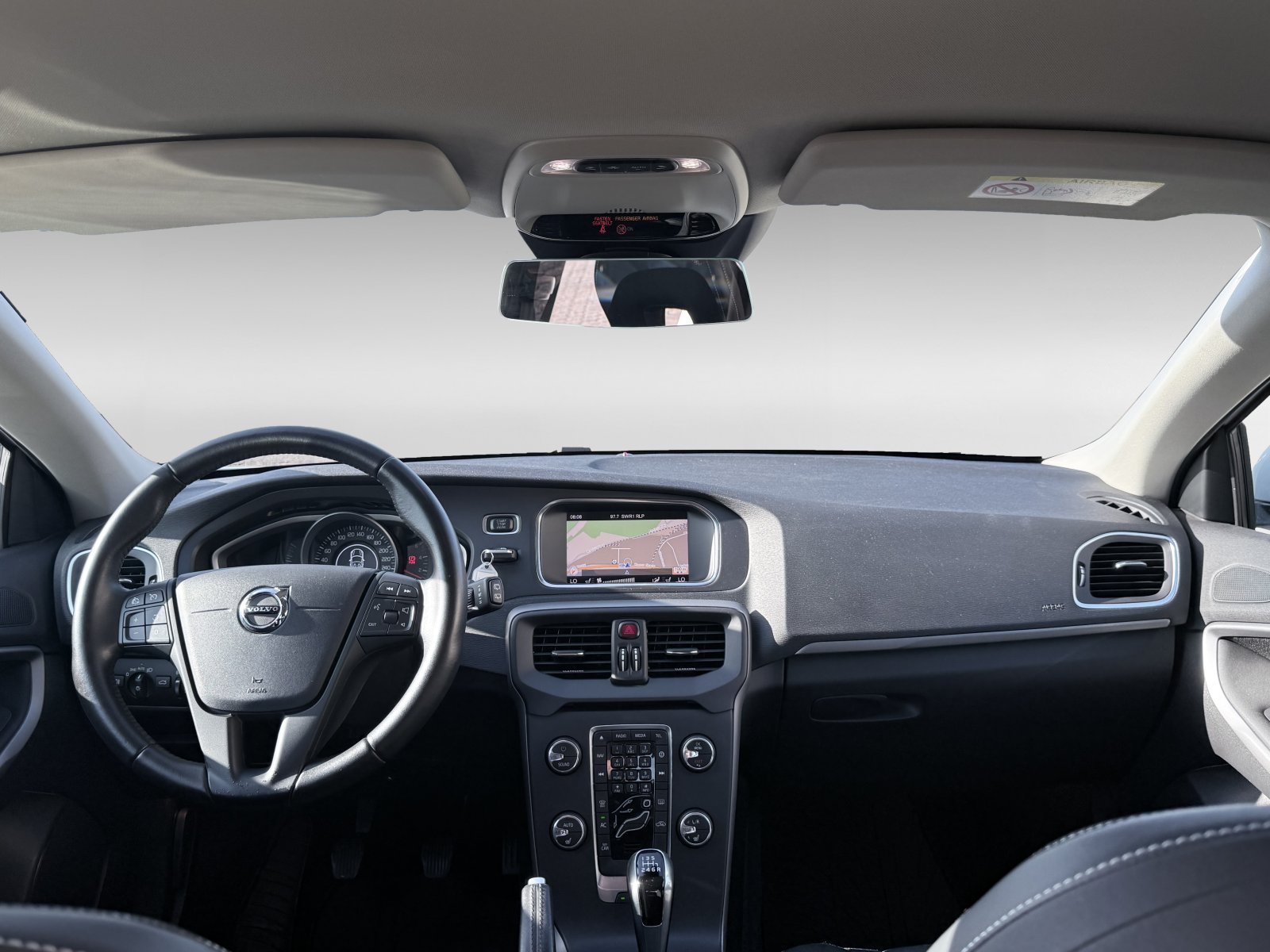 Volvo V40 D2 Kinetic+Business-Paket+Klima-Komfortpaket
