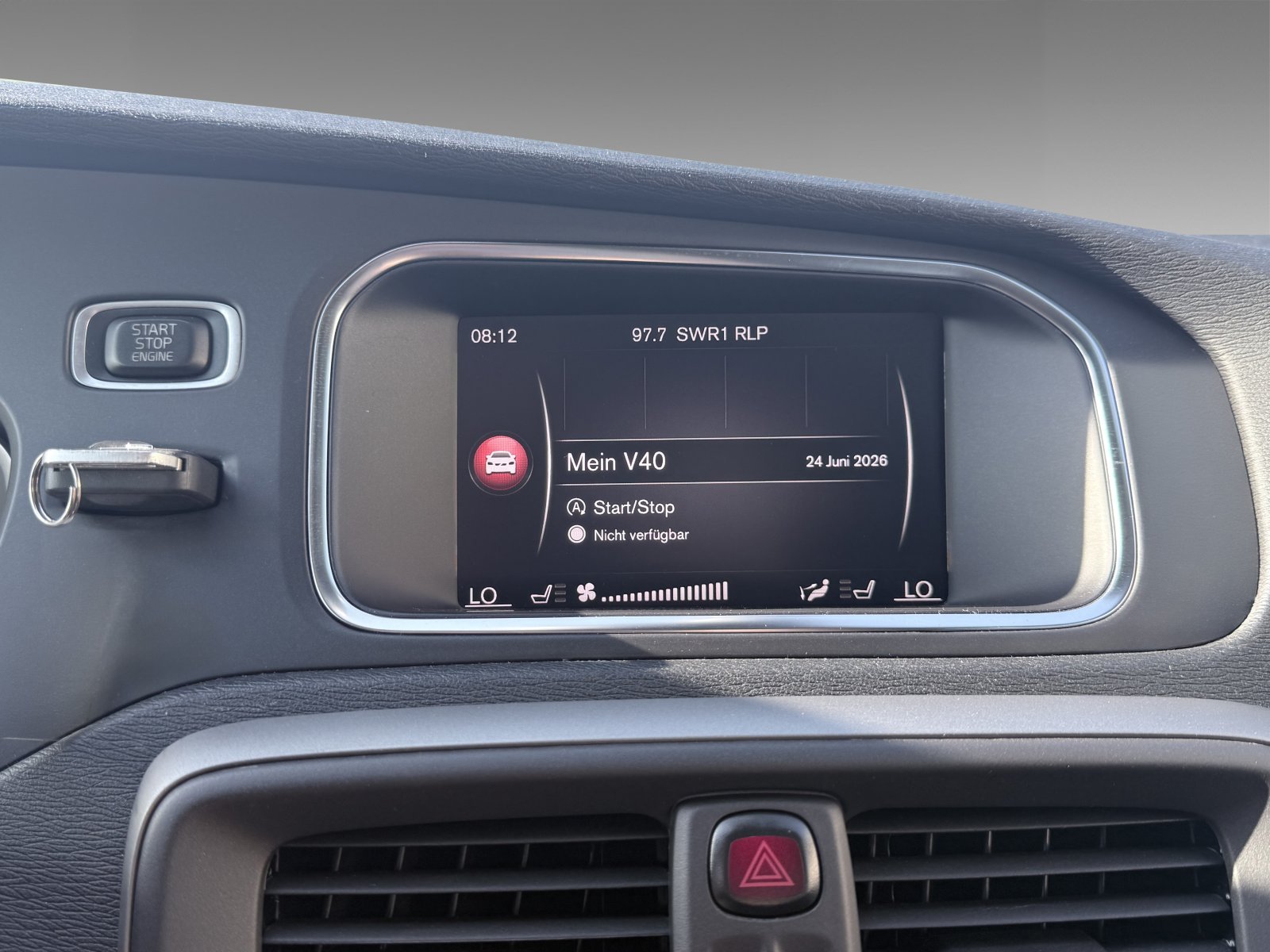 Volvo V40 D2 Kinetic+Business-Paket+Klima-Komfortpaket
