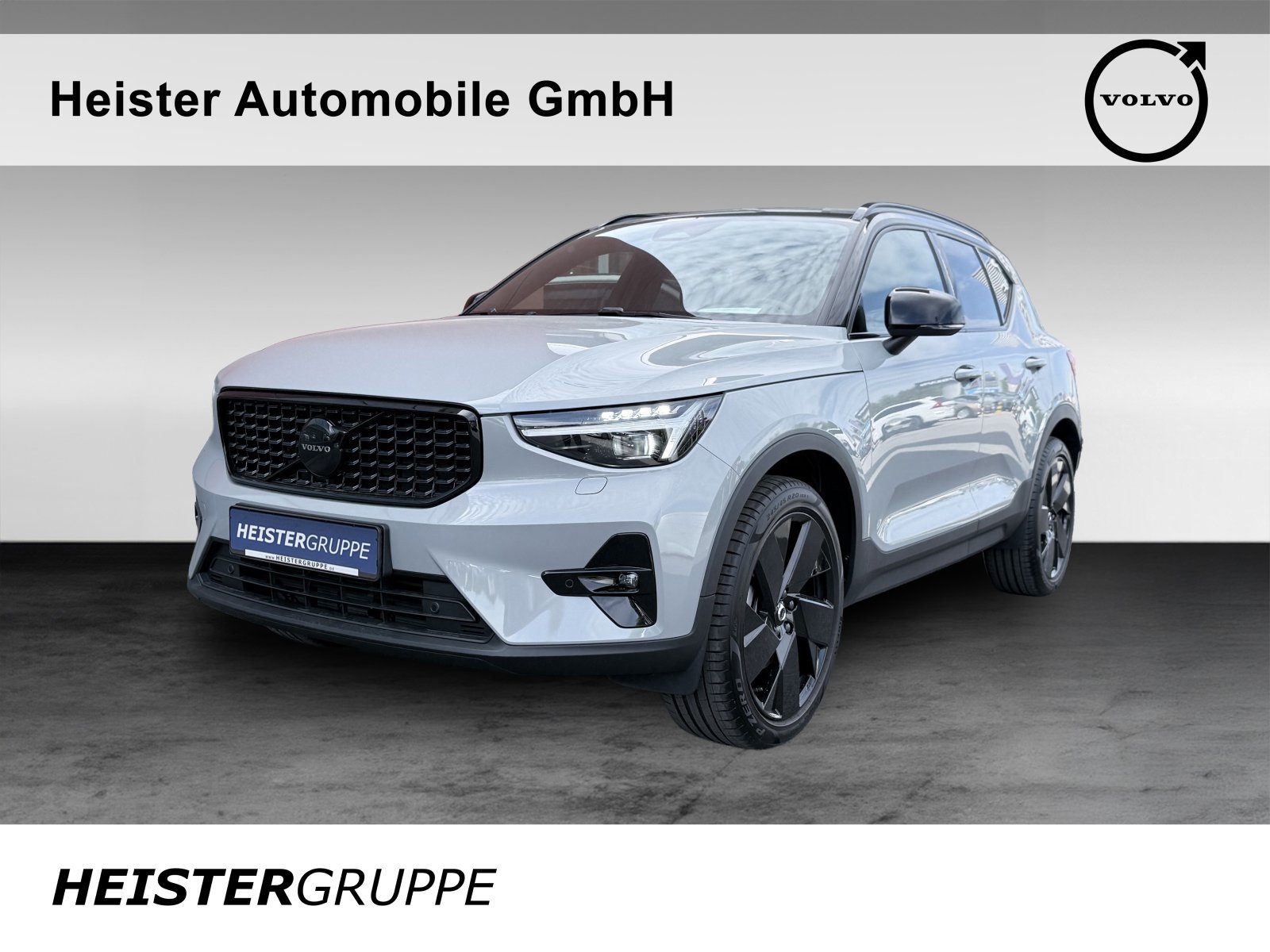 Volvo XC40 B3  Plus Black