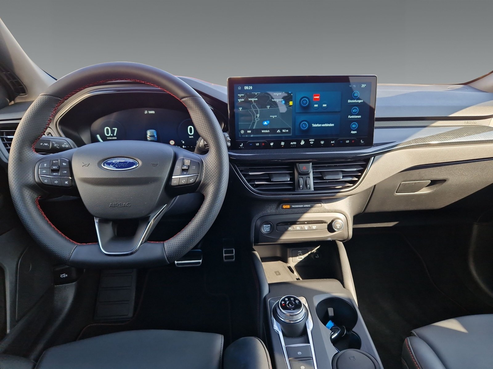 Ford Focus ST-Line X Turnier 1.5l TDci 85KW(115PS) Automatik-Getriebe, Panoramadach, el. Heckklappe, Navi+B&O, Head-Up, Sportsitze