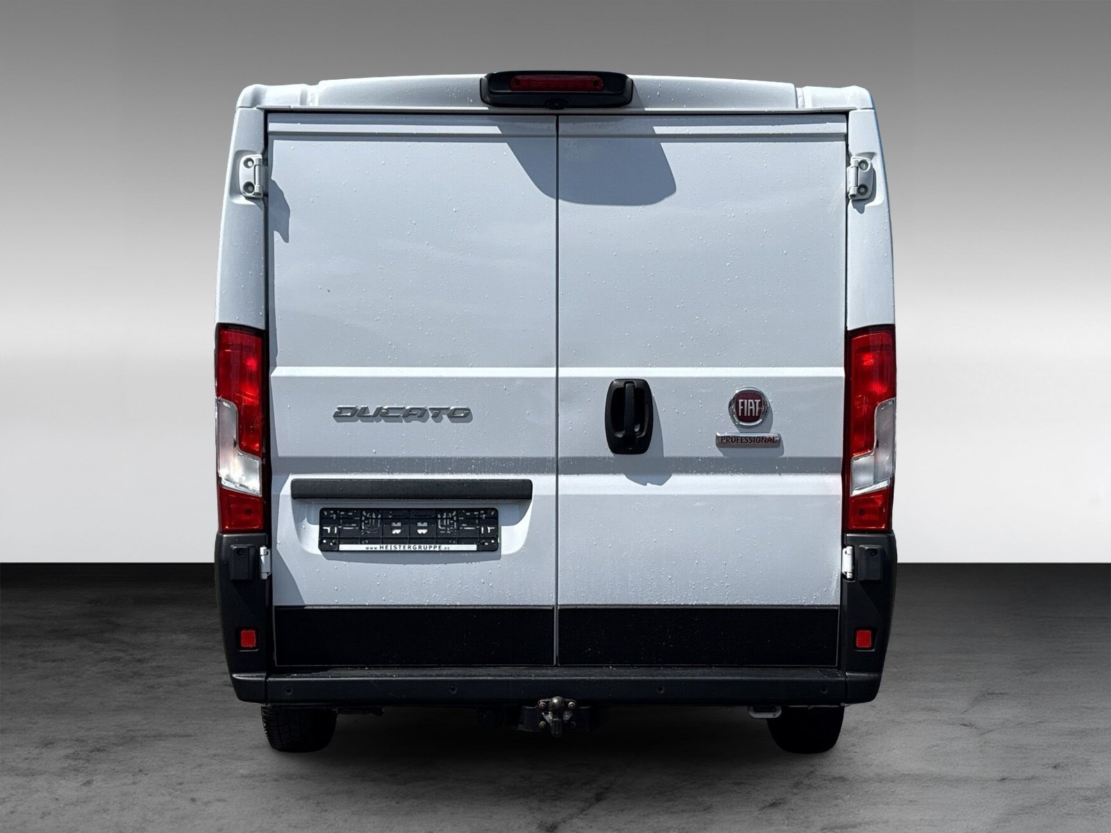 Fiat Ducato 33 140 Multijet L2H1 2.2l TDci 103KW(140PS) Klima, Sortimo Regalausbau, AHK, Parkhilfe hinten