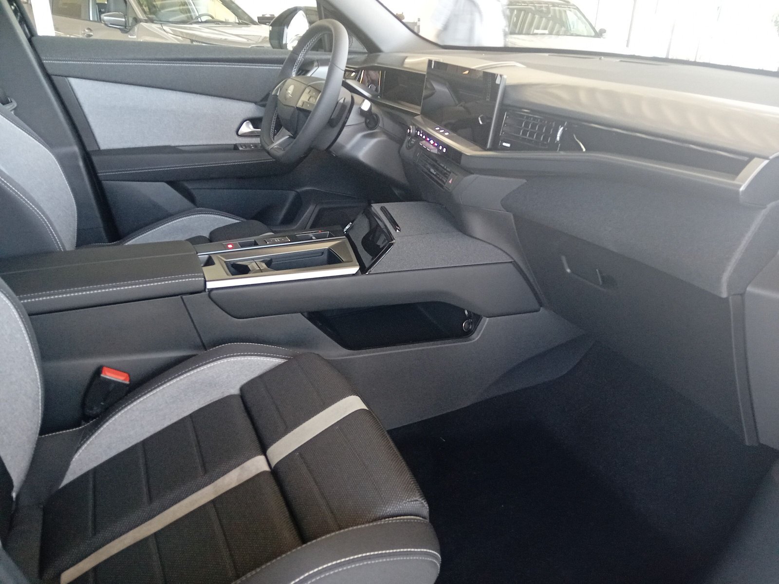 Opel Grandland 1.2 Mild-Hybrid Edition