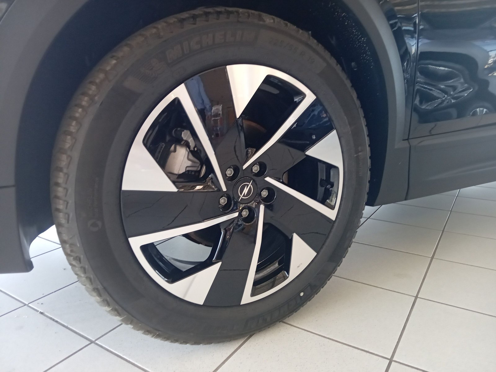 Opel Grandland 1.2 Mild-Hybrid Edition