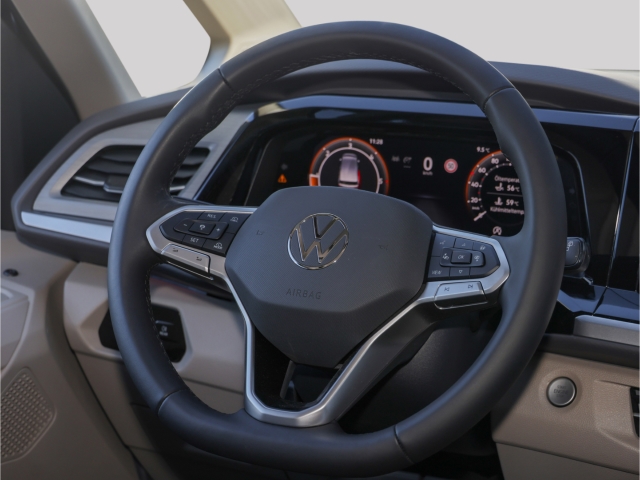 VW T7 Multivan Edition lang 2.0 TDI DSG AHK Navi Kamera