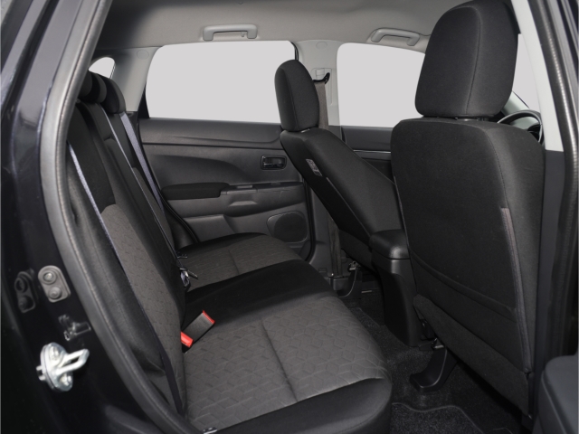 Mitsubishi ASX Intro Edition 2WD 5-Gang Kamera LED