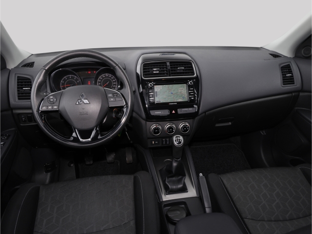 Mitsubishi ASX Intro Edition 2WD 5-Gang Kamera LED