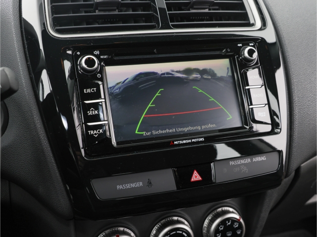 Mitsubishi ASX Intro Edition 2WD 5-Gang Kamera LED